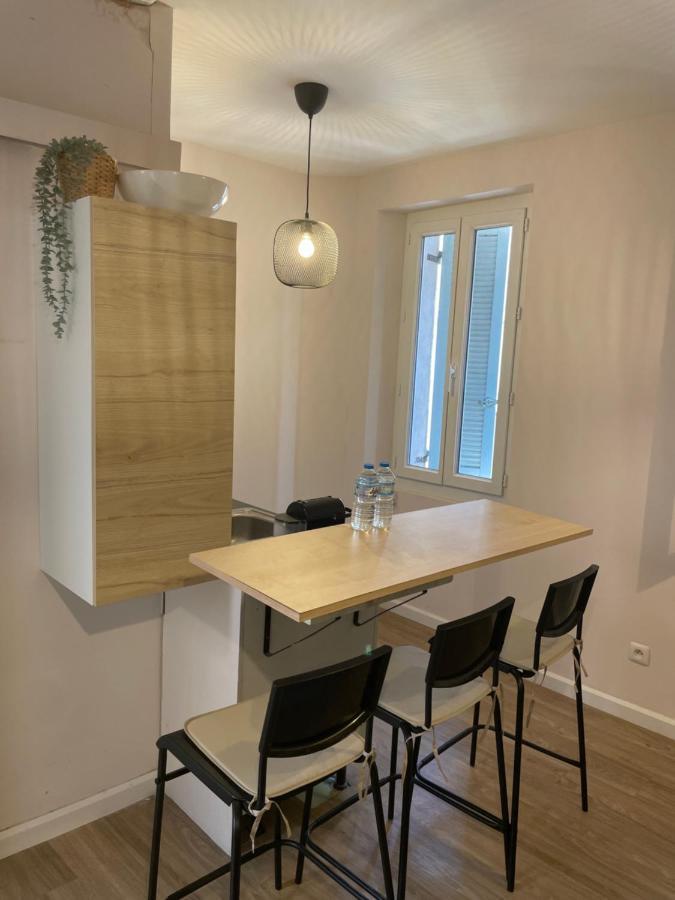 Appartement Leon, Port & Halles Depart Ferry, Proche Plages Toulon Exterior photo